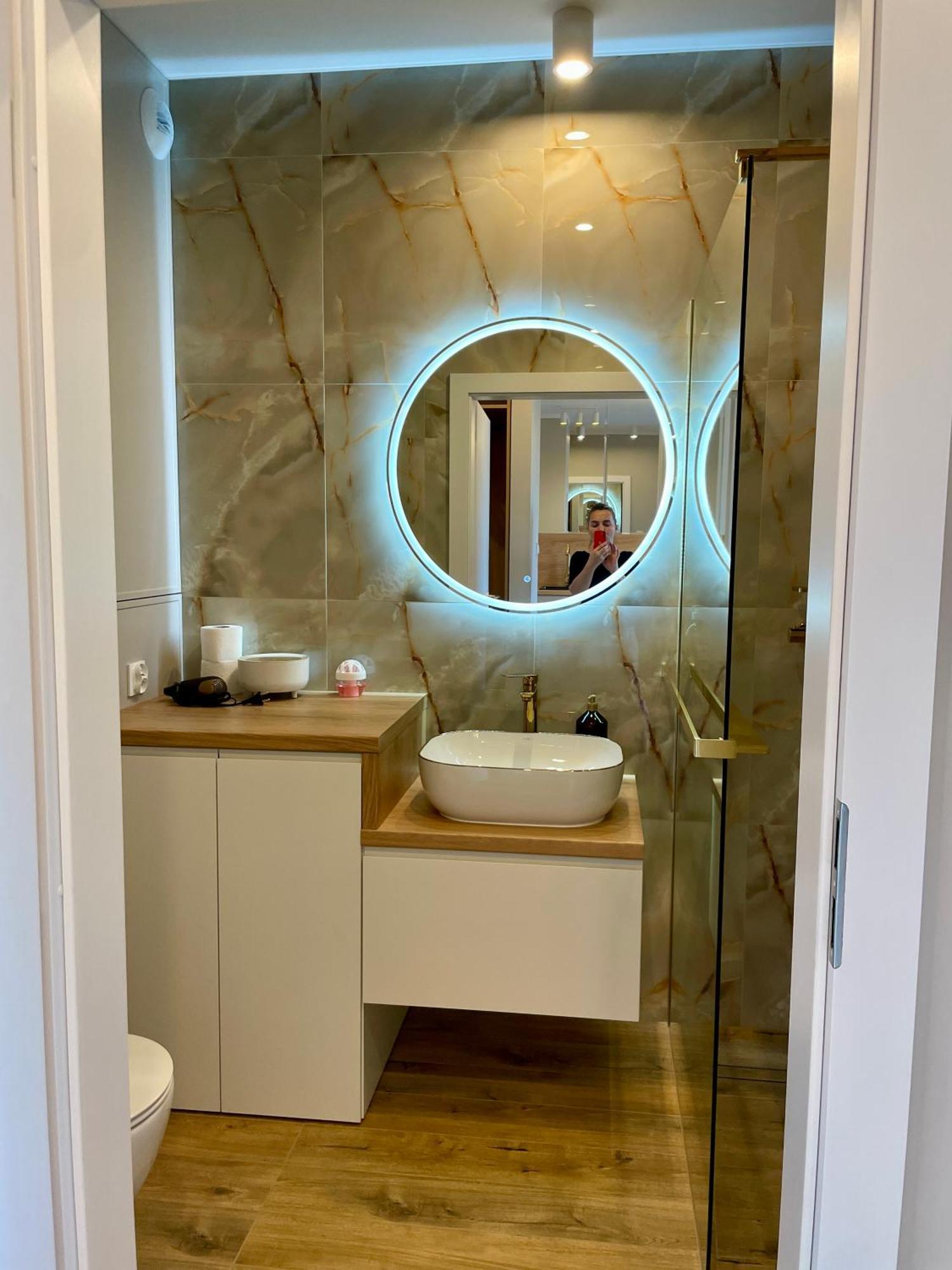 Apartment Z Widokiem Na Jezioro I Garazem *